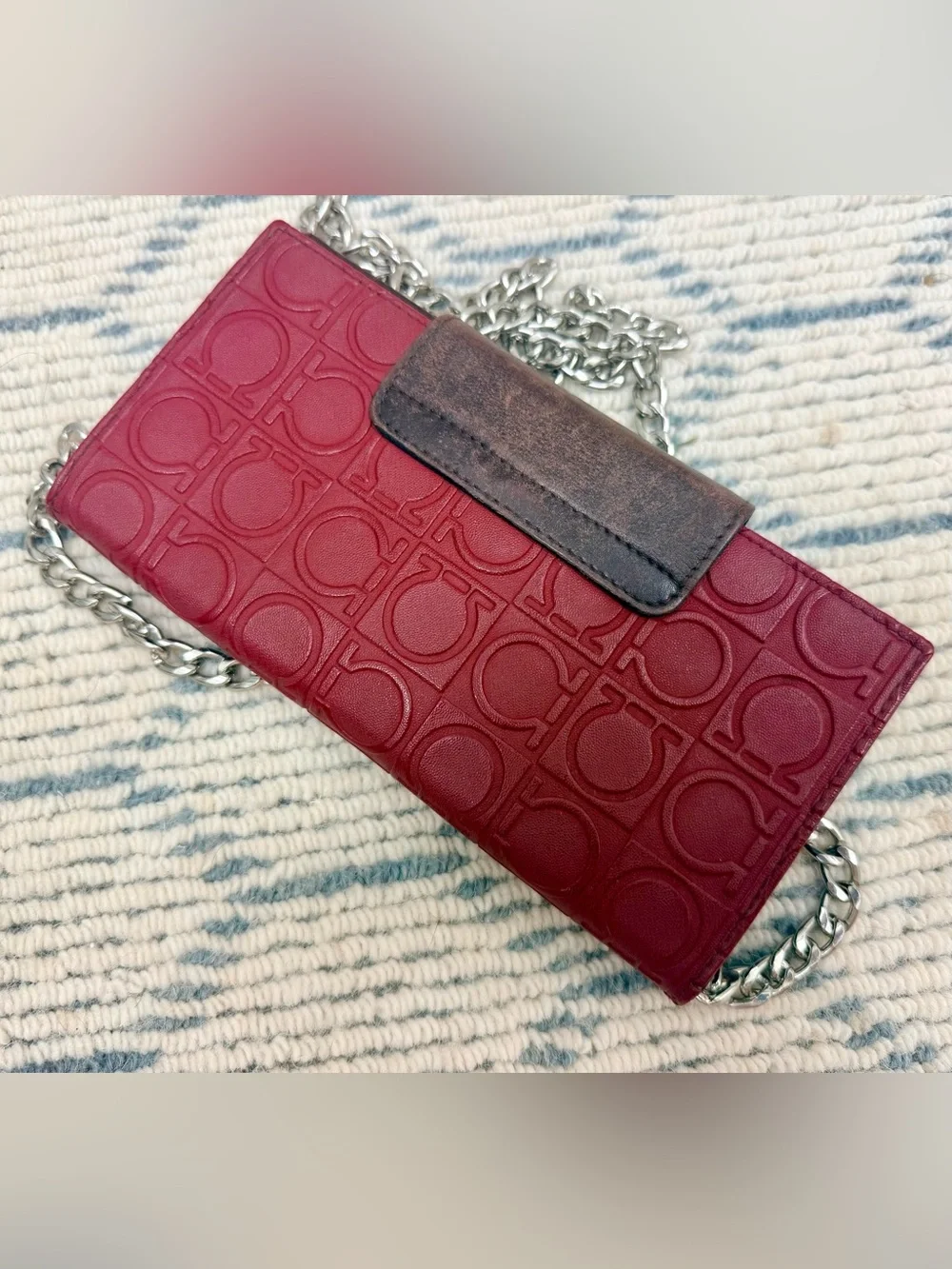 FERRAGAMO Vintage Y2K Red Monogram Embossed Leather 2-Tone Wallet W/ Chain
